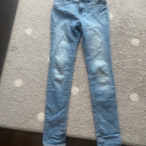 Pants and skirts - Picture 1 of 2